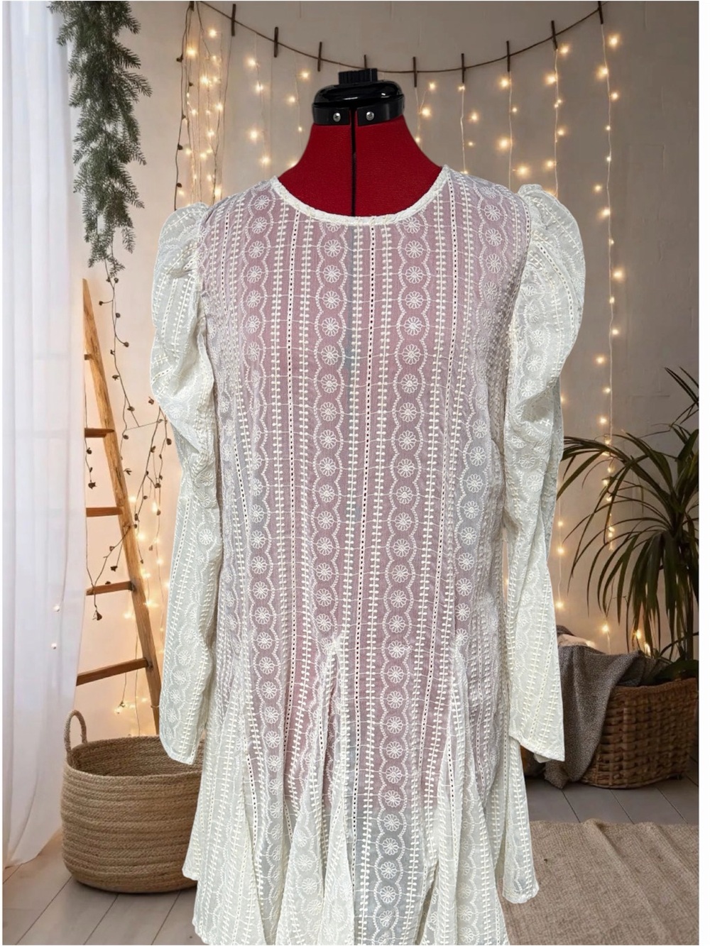 FATE White Embroidered transparency long sleeve Lace Tunic Top XL